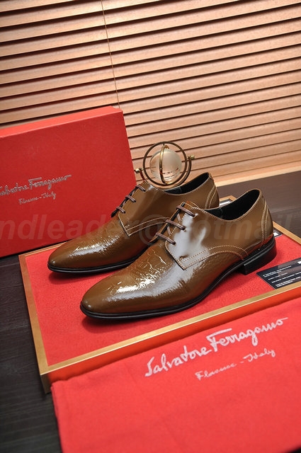 Salvatore Ferragamo Men's Shoes 118